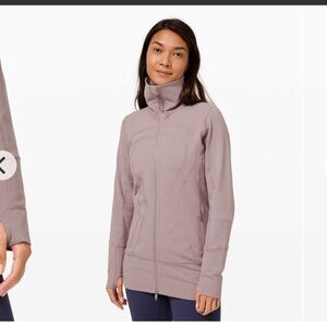 Lululemon In Stride Jacket
Violet Verbena